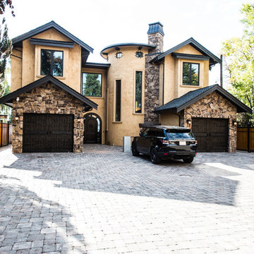 Penticton Tuscan Villa
