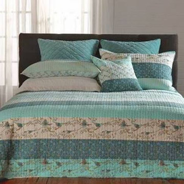 Beds & Bedding