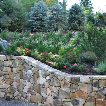 Custom Spa with Slope Landscape