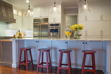 Inspiration for a contemporary kitchen remodel in Dallas