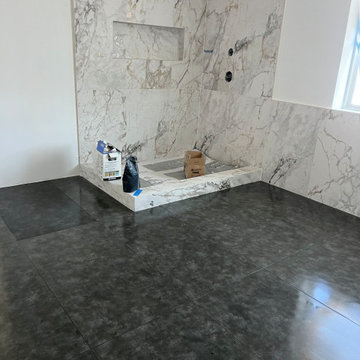 Long Beach - Bathroom
