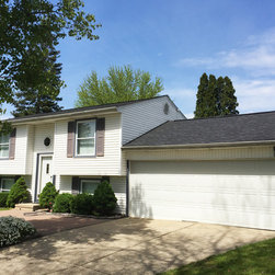 Owens Corning Oakridge Onyx Black - Roofing And Gutters