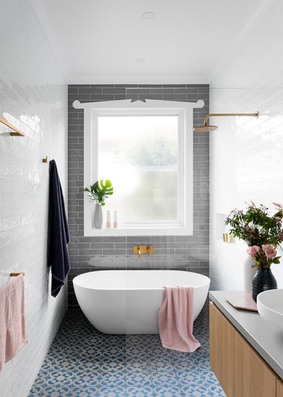 Современный Ванная комната by GIA Bathrooms & Kitchens