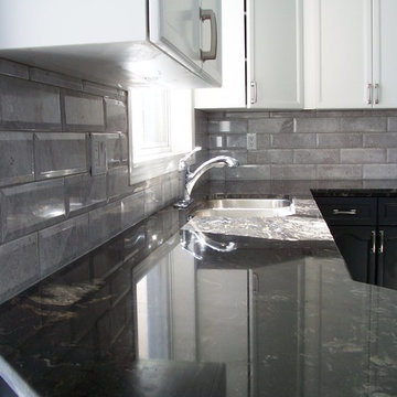 Two-Toned Kitchen Recolour