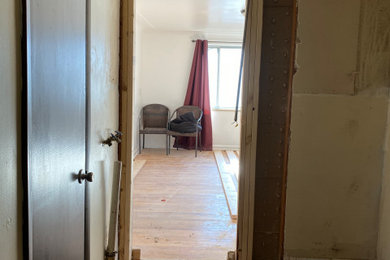 Inspiration for a craftsman bathroom remodel in Denver