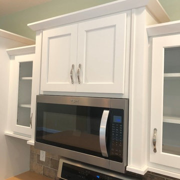 New Construction Milan, IL Koch Express Painted White Formica Amber Maple
