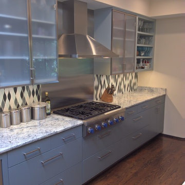 Lakeshore Kitchen