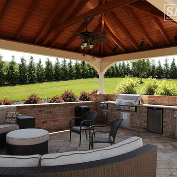 Outdoor Kitchens and Fireplaces
