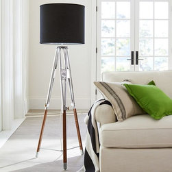 TRIPOD FLOOR LAMP - Products