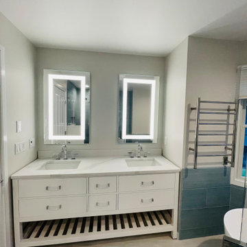 New Seabury Contemporary Beachhouse Bath