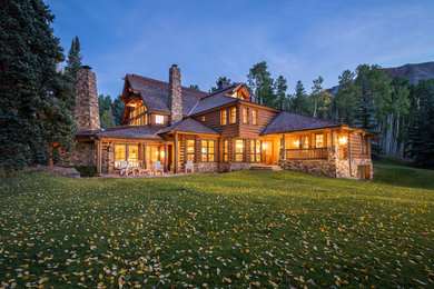 Example of an exterior home design in Salt Lake City