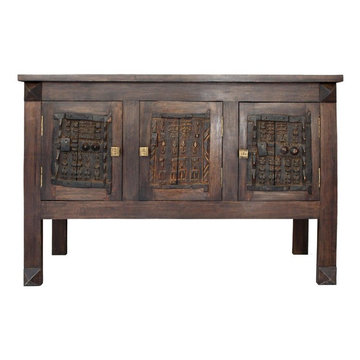 armoire avec portes ethniques d'Afrique
