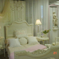 Chalkpainted Twin Size Victorian Bed - Products