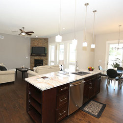 3806 150th St, Urbandale, IA - Products