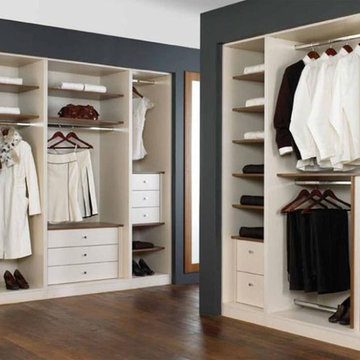 Closets / Wardrobes