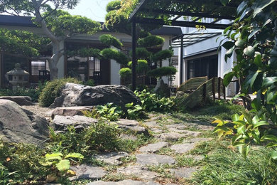 This is an example of a world-inspired home in Kobe.