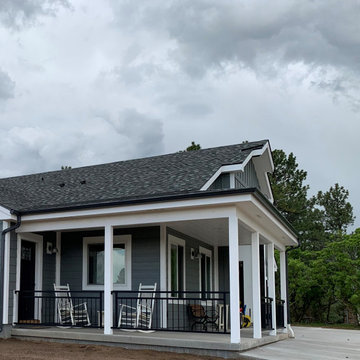 Pinewood RV Garage, Workshop, and Apartment