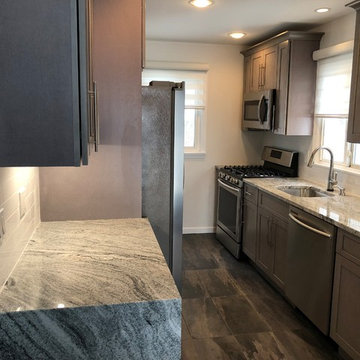 Small kitchen in Dover - 2018