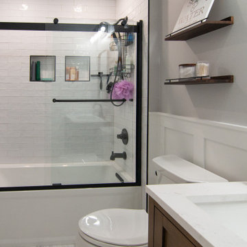 Traditional Style Master Bath With Walk-In Shower & Stand Alone Tub