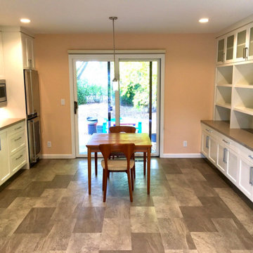 Kitchenette/Office