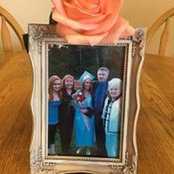 Shanade Hogan's photo