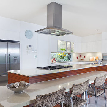 Contemporary Kitchen In Irvine