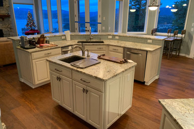 Lk. Coeur d’Alene Kitchen and Great Room
