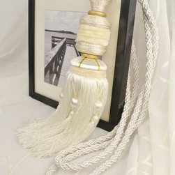 7 Colors QYM31 Polyester Curtain Tassel Tie Backs in White Color - Window Treatment Accessories