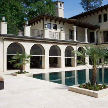 Outdoor Living (Executive Power Screens)