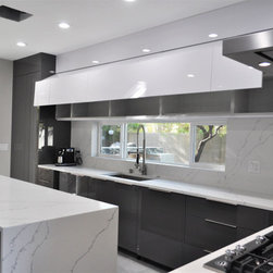 2021 National/Regional CotY Award Winner, Entire House Under $250,000 - Kitchen Fixtures