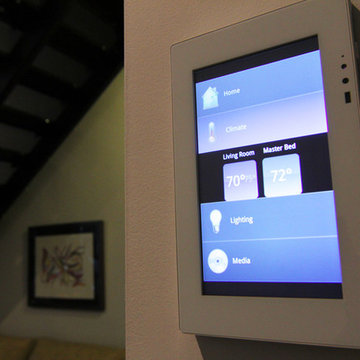 Smart Condo & Roof Deck