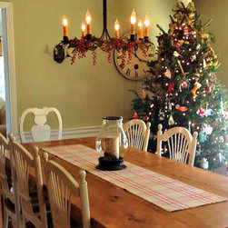 Farm-House-Chic - Dining Tables