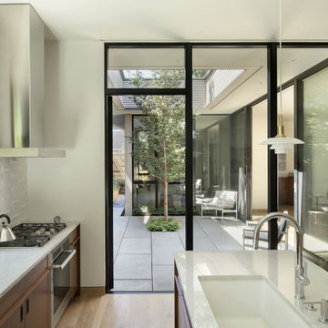 NW Portland Courtyard House