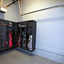 golf bag storage