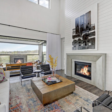 The Greenwich - Modern Farmhouse