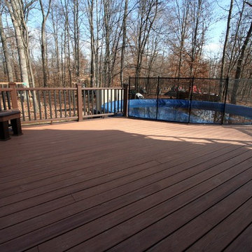 Fun Room - with trex deck and fireplace