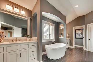 Example of a mid-sized minimalist bathroom design in New York