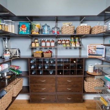 freedomRail Pantry