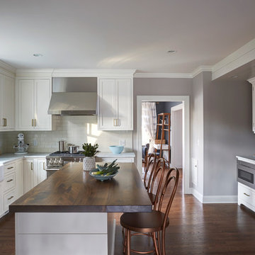 Modern Family Kitchen - Glen Ellyn