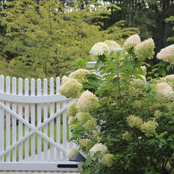 Easy Install White Vinyl Fence From Seven Trust