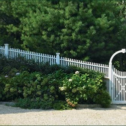 Vinyl Chestnut Hill Picket - Home Fencing And Gates