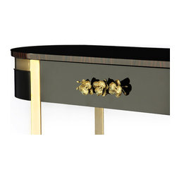Case Goods - Side Tables And End Tables