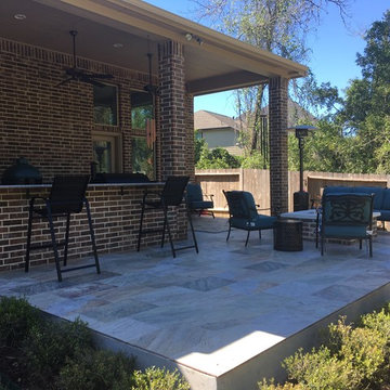 Outdoor Kitchen
