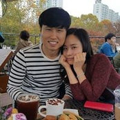 Ji Jung's photo