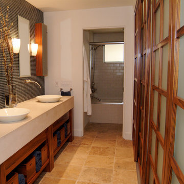 La Jolla Beach Condo