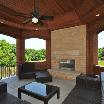 Exterior Features