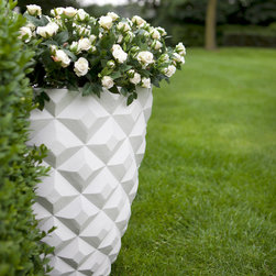 AuthenTEAK Lightweight Fiberglass Planters - Outdoor Pots And Planters