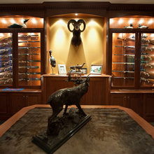 Gun / Wine Room