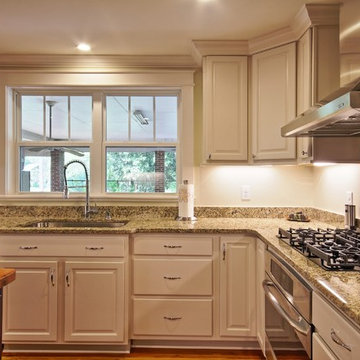 Pomaria- Capital Kitchen Cabinets & Counter Tops, Addition by Lafiite & Gallup