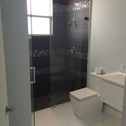Leon Residence - Products